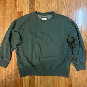 American Eagle green crew neck